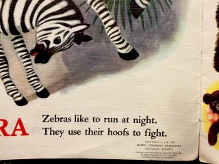 AT THE ZOO 1940 ' s Children ' s Linen Story Picture Book Animals Lithographs 2