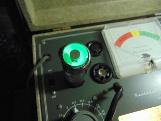 Sylvania 6e5 Magic Tuning Eye Radio Vacuum Tube Good Glows Bright Green
