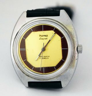 Vintage Hmt Deepak 17 Jewel Gold Texture Hand Winding Good Look Wrist Watch