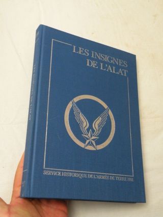 1991,  Les Insignes De L 