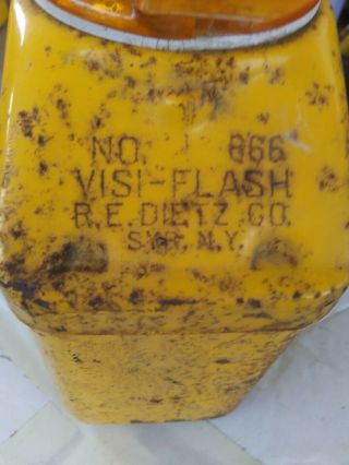 Vintage Dietz Metal Base Visi - Flash Lantern Pivoting Warning 666 Syracuse.  PECO 3
