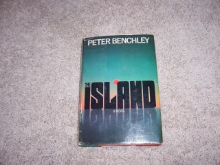 The Island By Peter Benchley/1st Ed/hcdj/literature & Fiction/mystery,  Thriller