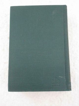 H.  G.  Wells THE OUTLINE OF MAN ' S WORK AND WEALTH 2 Vols in 1 Garden City 1936 3