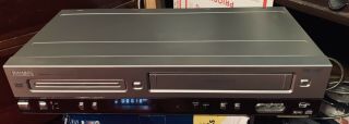 Philips Dvd750vr17 Vcr - Dvd Combo Player Vhs Recorder W Remote & 2 Vhs T - 120