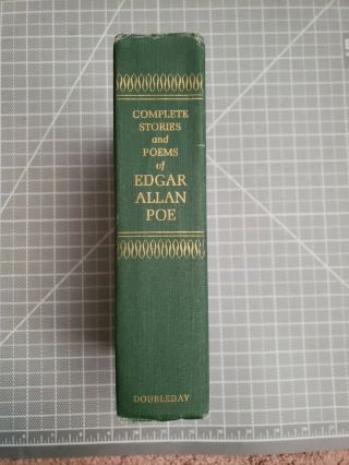 Complete Stories And Poems Of Edgar Allan Poe Vintage 1966 Doubleday & Co.