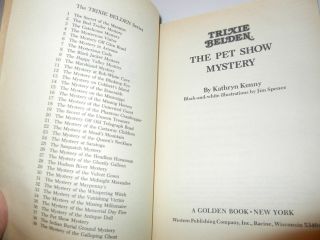 Vintage Trixie Belden THE PET SHOW MYSTERY Katherine Kenny PB 37 5