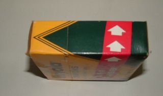 Vintage 1980 ' s Box of NO.  64 CRAYOLA CRAYONS with Built - In Sharpener 3