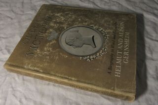 1959 Queen Victoria - A Biography In Words & Pictures - H & A Gernsheim 1st Ed