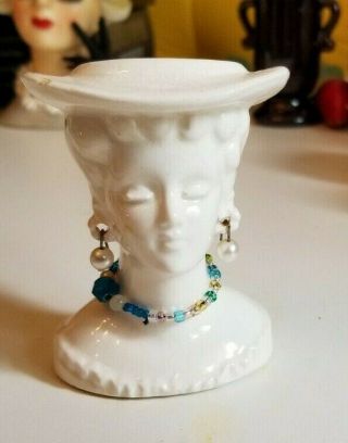 Vintage Unpainted Lady Head Vase Necklace Pearl Earrings