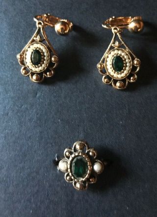 Vintage Avon Versailles Clip Earrings & Ring Goldtone Emeralds Pearls