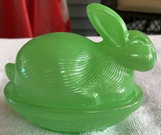 Vintage Bunny Rabbit Dish Green Glass Covered On A Nest 2 Piece Trinket Candy