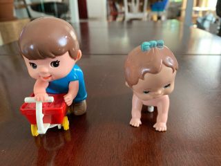 2 Vintage Tomy Kid - A - Longs 1977 & 1978 Wind Up Toys Baby And Kid On Wagon Work