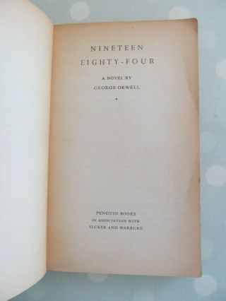 1984 BY GEORGE ORWELL VINTAGE PENGUIN DATED 1964 NINETEEN EIGHTY FOUR 2