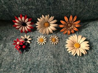 Vintage Retro Flowers Metal Enamel Daisy Brooches Pins & Earrings