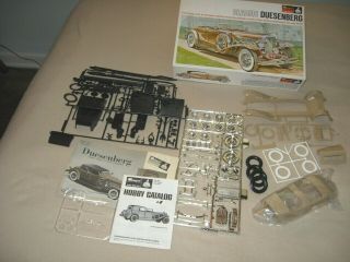 Vintage Revell 1934 Classic Duesenberg 1/24 Scale Model Kit / Open Box