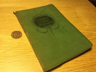 The Rubaiyat Of Omar Khayyam Fitzgeralds Translation With Notes Illustrated Ross
