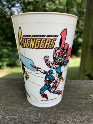 Vintage 7 - Eleven Marvel Avengers Slurpee Cup (1977)
