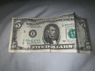 1981 (a) $5 Five Dollar Bill Federal Reserve Note Richmond Vintage Old Currency
