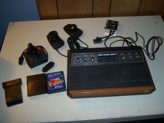 Vintage Atari Video Computer System