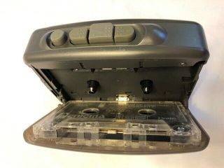 Vintage Sony cassette walkman 3