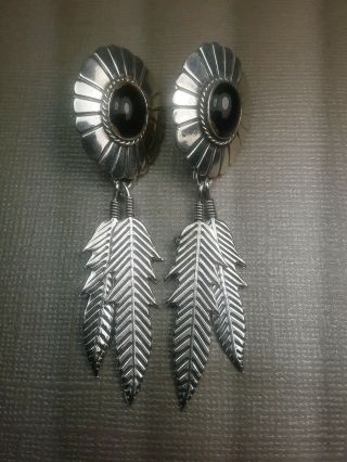 Vintage Sterling Silver and Black Onyx Estate Jewelry Southwestern Feather. 2