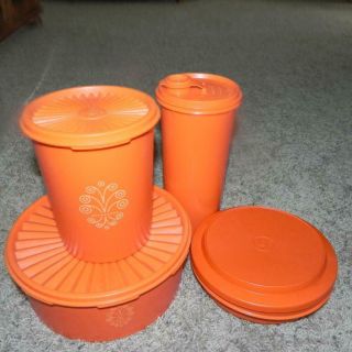 01472 4 Vintage Bright Orange Tupperware Servalier Seal N Serve Pitcher & Cover