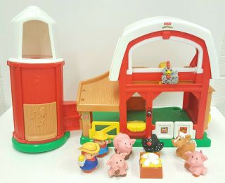 Vintage 2005 Fisher Price Little People Farm Set With Silo Barn Sounds 7 Figures