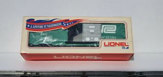 Vintage Lionel 9211 Penn Central Boxcar