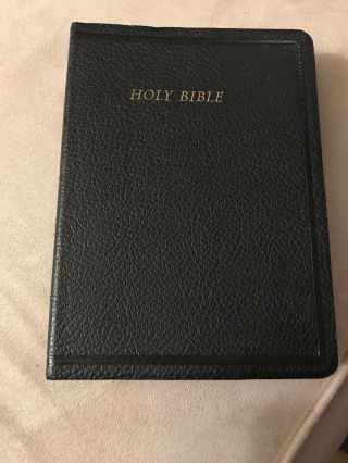 Vintage Holy Bible King James Version The World Publishing Company Great Cond