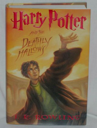 J.  K.  Rowling Harry Potter And The Deathly Hallows 1st Edition 1st Printing