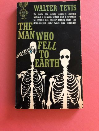 Walter Tevis / The Man Who Fell To Earth First Edition 1963 Gold Medal K1276
