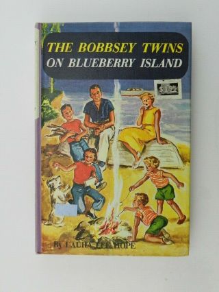 Vintage 1959 The Bobbsey Twins On Blueberry Island 10 Color Cover Hardback