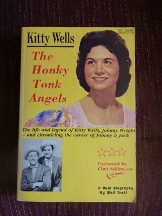Kitty Wells: The Honky Tonk Angels,  1993.  Triple Autographs