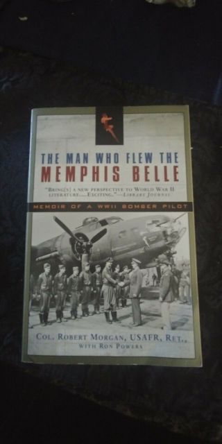 Book Signed The Memphis Belle By Wwii B - 17 Bomber Pilot Robert Morgan (d.  2004)