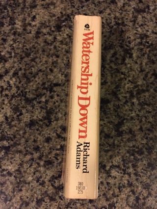 Watership Down By Richard Adams,  First Avon Paperback Edition/1st Printing 1975 2