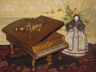 Vintage Miniature Gilded Metal/bakelite Piano Trinket Box For Mignonettes