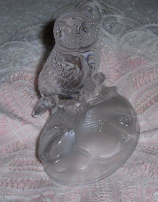 Vtg Clear Art Glass Owl Figurine Paperweight Owl Perched On Pedestal Branch