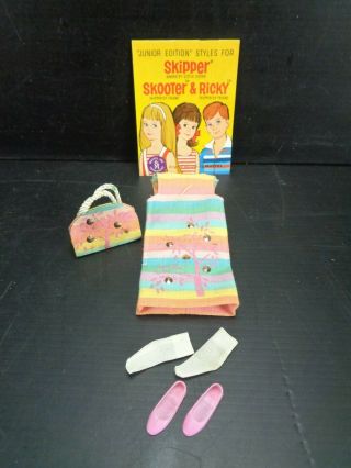 Vintage 1963 Skipper Little Sister To Barbie " Sunny Pastels 1910 " Complete