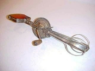 Vintage,  The Taplin Mfg Co.  Egg Beater,  Made In Usa,  In Britain Conn Vg Cond