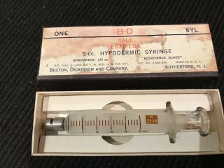Vintage 5yl Bd Yale Luer - Lok 5cc Glass Hypodermic Syringe