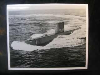 Vintage Us Navy B/w 8 X 10 Press Photo Uss Nautilus Ssn - 571 001