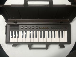 Vintage Yamaha Portasound Ps - 2 Electronic Mini Keyboard With Case