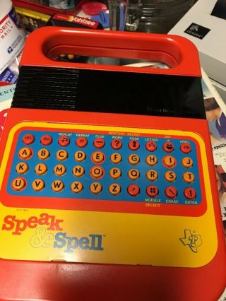 Vintage 1978 Texas Instruments Speak and Spell Great Push Buttons 2