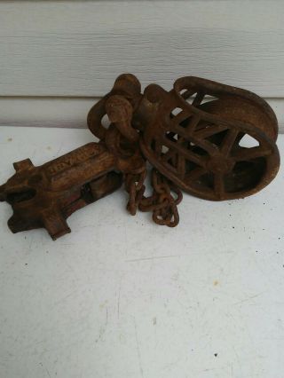 Vtg Myers Ashland Block / Tackle Cast Iron Pulley Lift Clevis Chain Primitive
