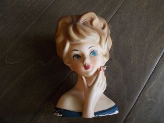 Vintage Lady Head Vase 1950s Blue Eyes - Earrings 2