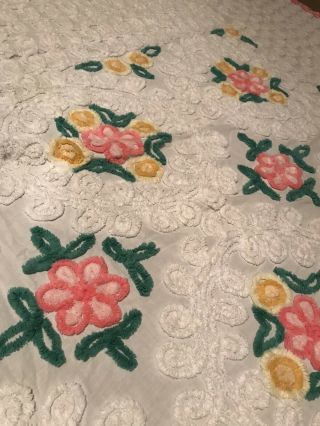 Sweet Curlique And Floral Vintage Chenille Bedspread Cutter