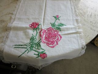 Vintage Embroidered Table Runner Linen.  Roses,  Lace Trim