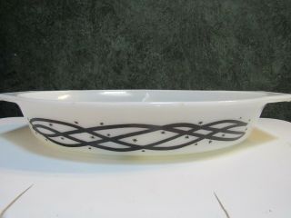 Vintage Pyrex Barbed Wire Divided Dish 1.  5 Qt Black & White 1958 Promotional