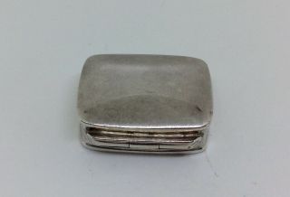 Vintage Plain Silver Pill Snuff Box - 3