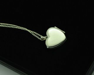 Vintage Plain 925 Sterling Silver Small Heart Photo Locket Pendant & Necklace 3